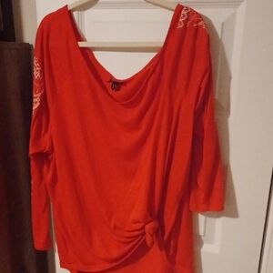 Torrid Red Top❣️